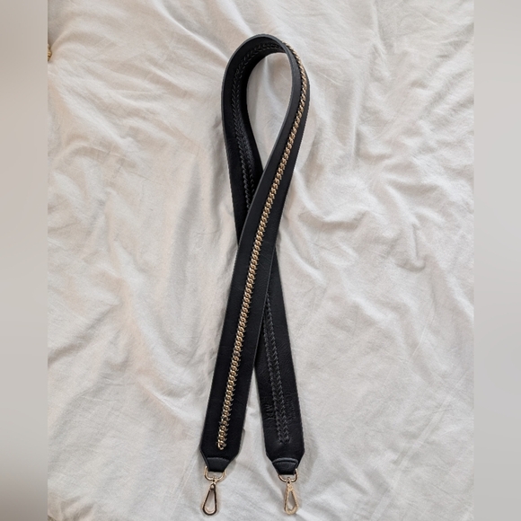 MW Other - Black Leather Belt with Gold Chain Detail